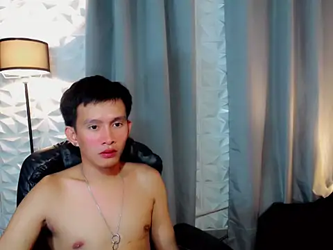 Snapshot of prince_elaijah chatting on 23, 4, 2026 prince elaijah online show from 23, 4, 2026