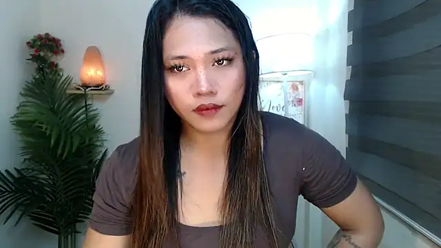 Snapshot of scarlett_brownx69 chatting on 21, 5, 2026 scarlett brownx69 online show from 21, 5, 2026