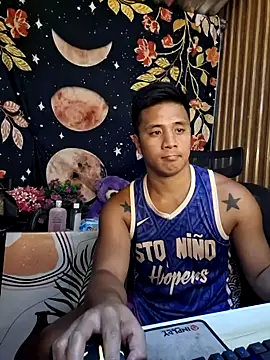 Snapshot of mr_dave chatting on 22, 12, 2025 mr dave online show from 22, 12, 2025