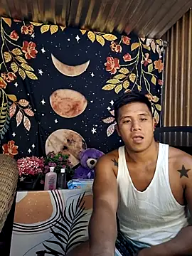 Snapshot of mr_dave chatting on 23, 12, 2025 mr dave online show from 23, 12, 2025