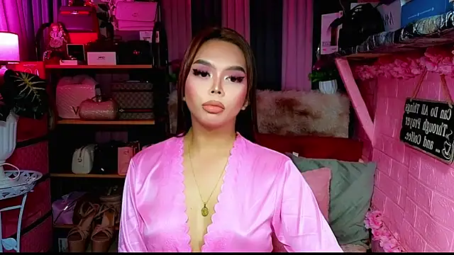 MoniqueCeleste online show from 4, 11, 2025