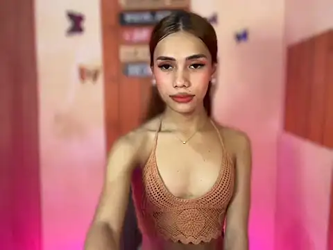 Lovelynikki03 online show from 20, 9, 2025