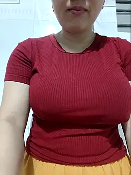 Snapshot of Shiny_Babe chatting on 25, 2, 2026 Shiny Babe online show from 25, 2, 2026