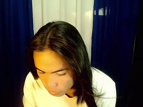 Snapshot of urhotty_megss chatting on 14, 3, 2026 urhotty megss online show from 14, 3, 2026