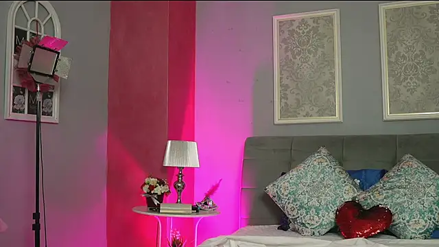 ScarletVex online show from 19, 5, 2026