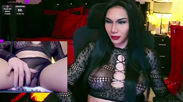 JadeScarlet LoveLace online show from 24, 6, 2026