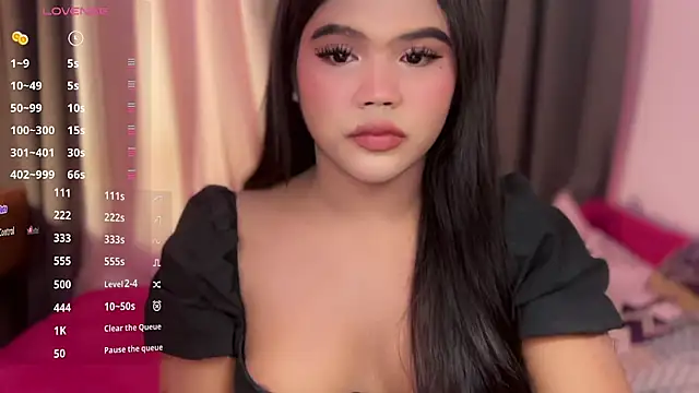 Snapshot of ursweet_sofia chatting on 26, 6, 2026 ursweet sofia online show from 26, 6, 2026