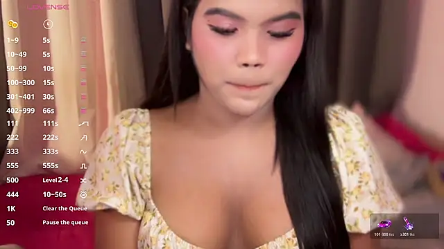 Snapshot of ursweet_sofia chatting on 27, 6, 2026 ursweet sofia online show from 27, 6, 2026