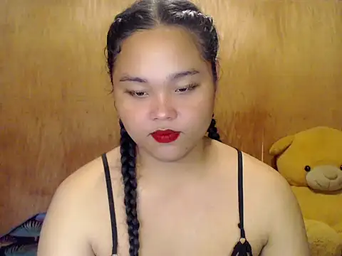  Lylia online show from 1, 11, 2025