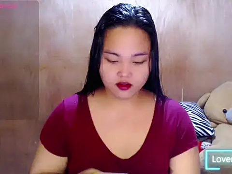  Lylia online show from 5, 8, 2026