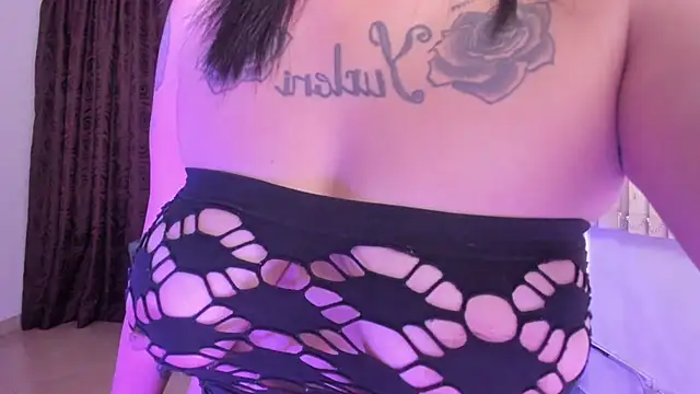 Dantzel  online show from 13, 11, 2025