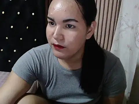 Enchantress Magdalena online show from 10, 11, 2025
