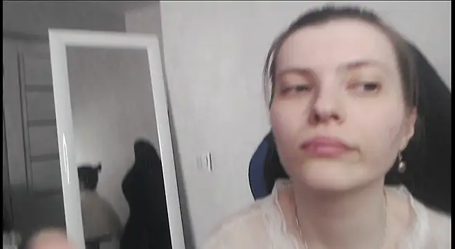 cute elfy  online show from 27, 7, 2026