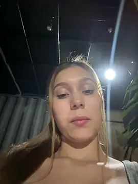 Nikii   online show from 25, 4, 2026