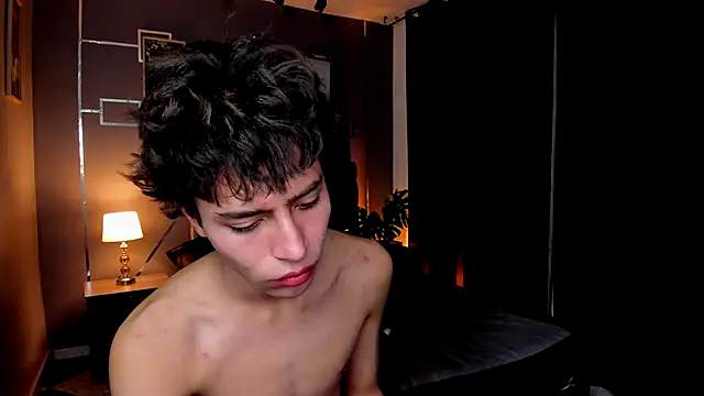 Christopher 77 online show from 29, 9, 2025