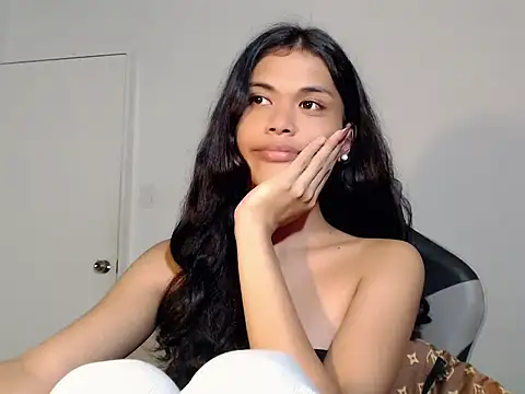 urcurlydiva online show from 2, 12, 2025