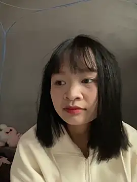 Snapshot of Daisy018 chatting on 16, 10, 2025 Daisy018 online show from 16, 10, 2025
