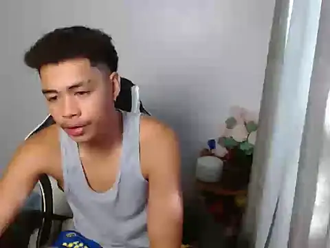 curlyasian njxx online show from 11, 5, 2026