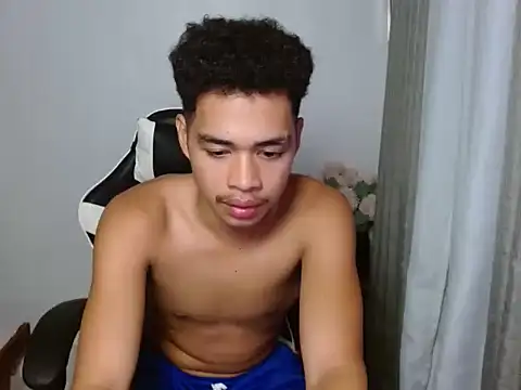 curlyasian njxx online show from 17, 5, 2026