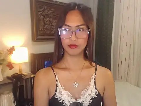 Snapshot of Nathalieheartt chatting on 15, 7, 2026 Nathalieheartt online show from 15, 7, 2026