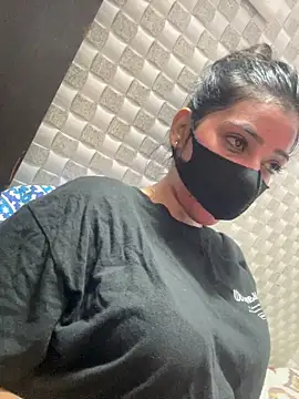 Hot Jaanvi  online show from 29, 6, 2026