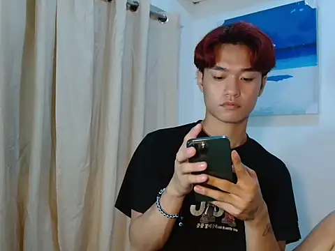 Snapshot of ur_little_secret chatting on 15, 10, 2025 ur little secret online show from 15, 10, 2025