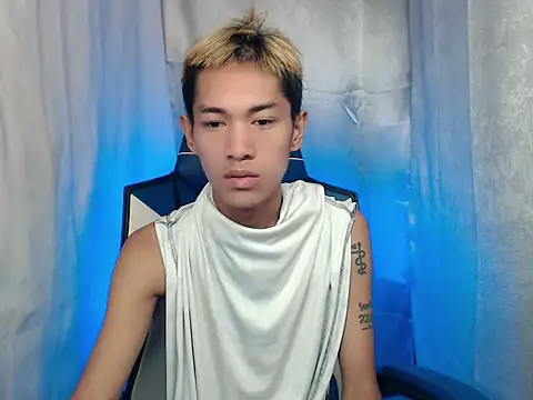 Snapshot of riks_tyler chatting on 13, 1, 2026 riks tyler online show from 13, 1, 2026