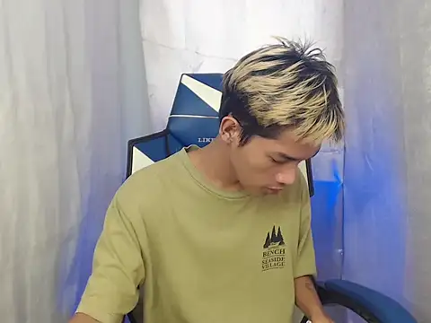 Snapshot of riks_tyler chatting on 16, 2, 2026 riks tyler online show from 16, 2, 2026