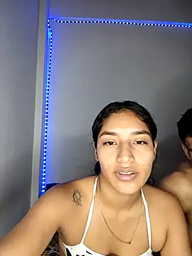 Snapshot of Sharlotte_Watts chatting on 2, 10, 2025 Sharlotte Watts online show from 2, 10, 2025