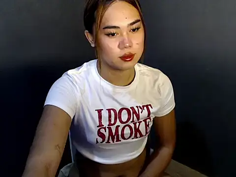 tiaraunniesparks online show from 1, 7, 2026