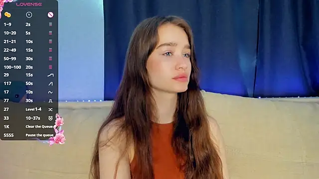 lovelyalivia online show from 12, 4, 2026