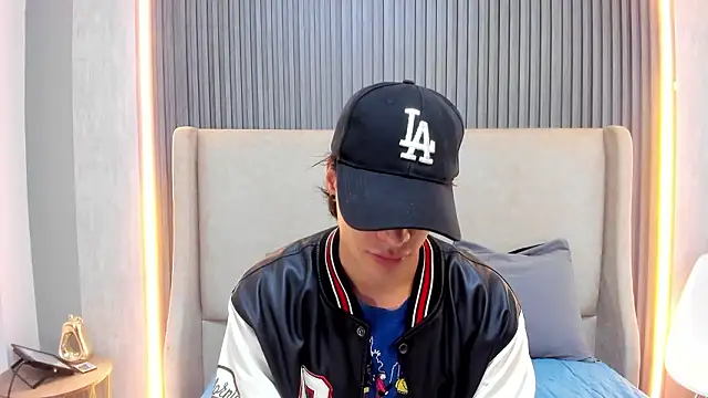 BenitoSaenz online show from 3, 2, 2026