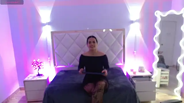 Rosalind tay online show from 1, 3, 2026