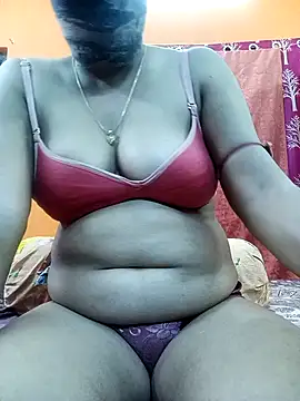 Snapshot of Hotpuja25 chatting on 13, 9, 2025 Hotpuja25 online show from 13, 9, 2025