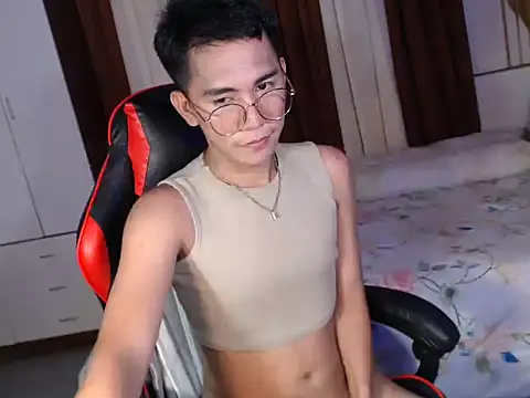 Snapshot of drinkmycumx chatting on 8, 10, 2025 drinkmycumx online show from 8, 10, 2025