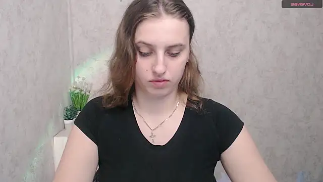 AmandaDimond  online show from 11, 3, 2026