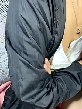 Snapshot of Mina048 chatting on 14, 12, 2025 Mina048 online show from 14, 12, 2025