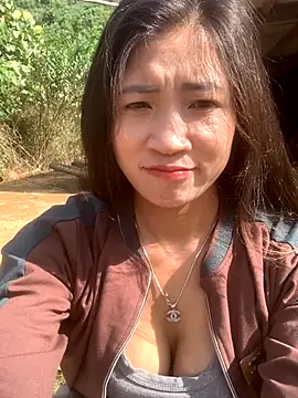 ThiHa003 online show from 29, 10, 2025