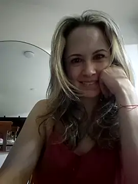 Miasiren online show from 15, 10, 2025