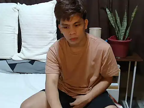 cumwhat me online show from 13, 3, 2026