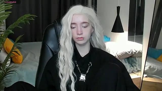 Snapshot of MelissaReis chatting on 20, 9, 2025 MelissaReis online show from 20, 9, 2025