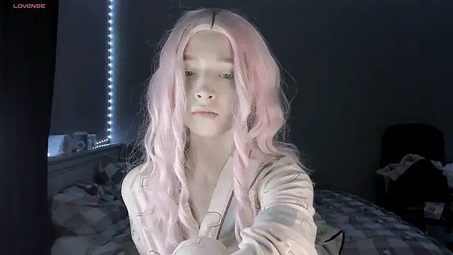 Snapshot of MelissaReis chatting on 19, 10, 2025 MelissaReis online show from 19, 10, 2025