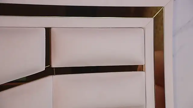 ambar rosse25 online show from 19, 3, 2026