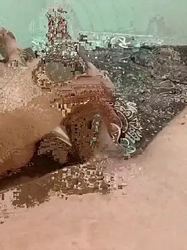 Snapshot of victor1573 chatting on 8, 9, 2025 victor1573 online show from 8, 9, 2025