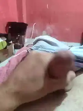 Snapshot of victor1573 chatting on 19, 9, 2025 victor1573 online show from 19, 9, 2025