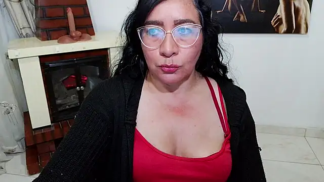 Grace mature milf online show from 28, 11, 2025