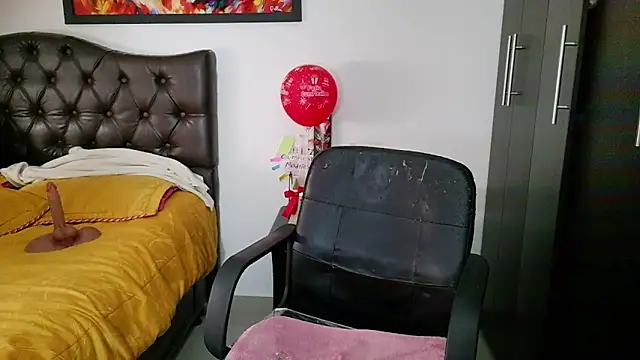 Snapshot of Grace_mature_milf chatting on 9, 7, 2026 Grace mature milf online show from 9, 7, 2026