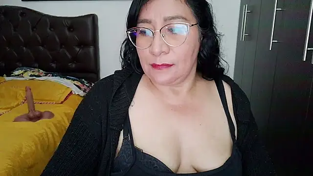 Snapshot of Grace_mature_milf chatting on 18, 7, 2026 Grace mature milf online show from 18, 7, 2026