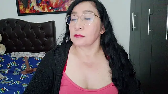 Snapshot of Grace_mature_milf chatting on 4, 8, 2026 Grace mature milf online show from 4, 8, 2026