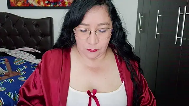 Snapshot of Grace_mature_milf chatting on 7, 8, 2026 Grace mature milf online show from 7, 8, 2026